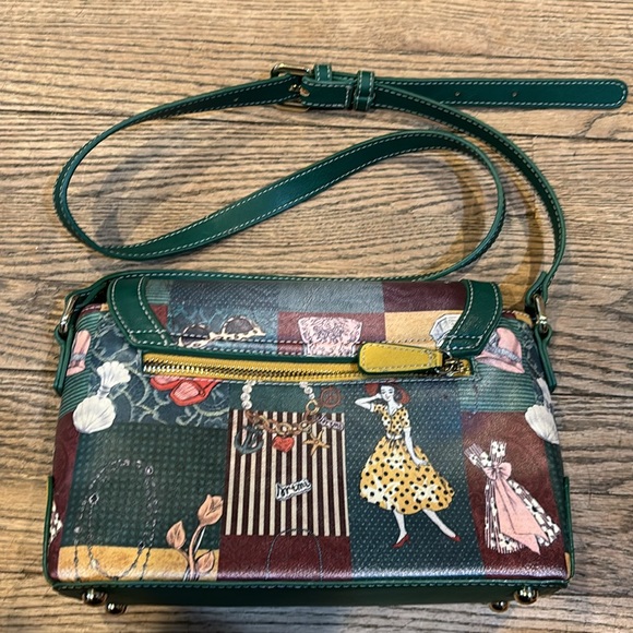 2015 Hong Kong Artmi New Spring Antique Design crossbody bag for women - Picture 2 of 5